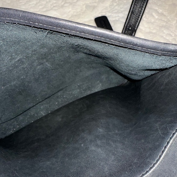 Unisex Genuine COACH Black Leather Hippie Slim Backpack 9405 - 1990s Vintage - Picture 6 of 8